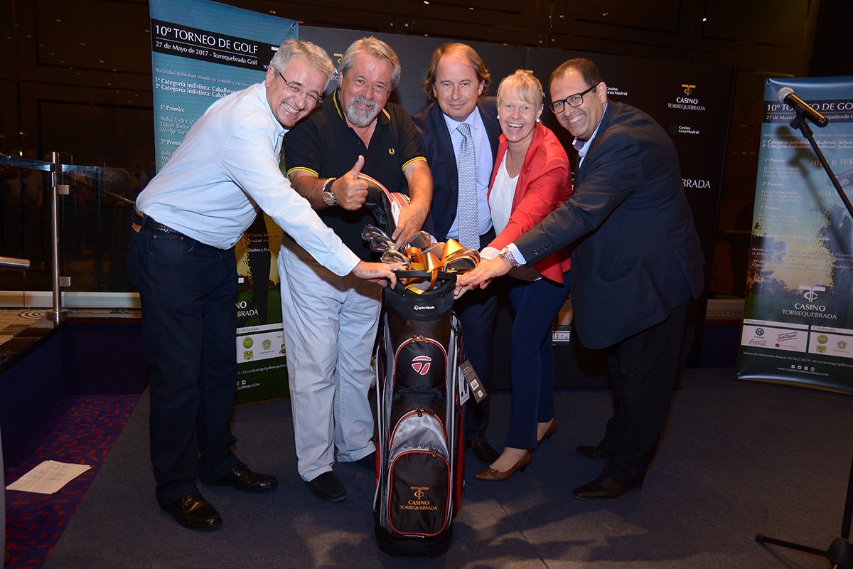 CTorrequebrada's tweet photo. Entrega de Premios del 10º TORNEO DE GOLF @CTorrequebrada @Golftorrequebra
Todas las fotos en nuestro Facebook ▶ https://t.co/ATabsdpVdD https://t.co/Wci2CETiBG