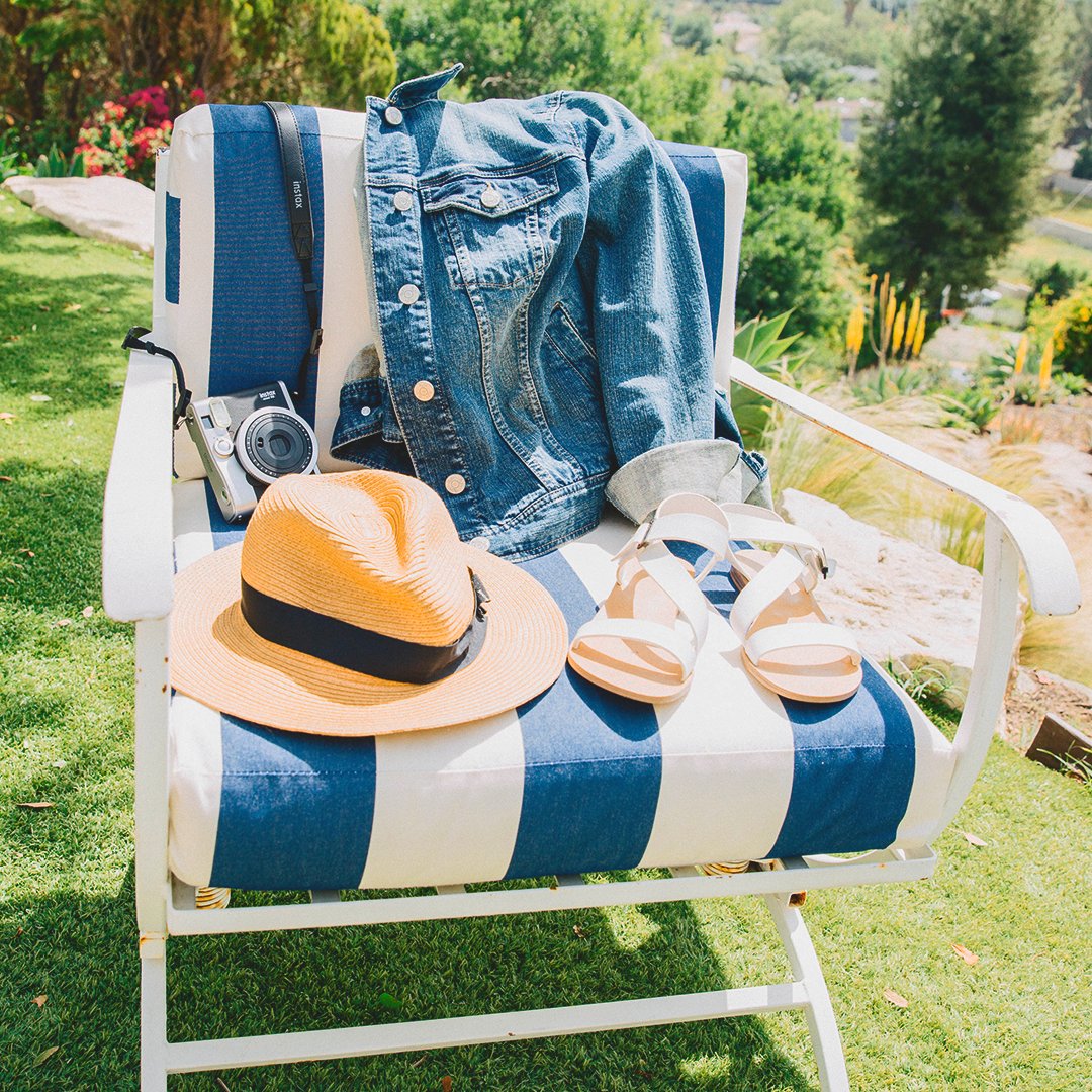 RWNbyRawan's tweet photo. Happy #MemorialDay! We’re kicking off the unofficial start of #Summer in style! #rwnbyrawan #TheShapeofRWN https://t.co/29CAH0hbit