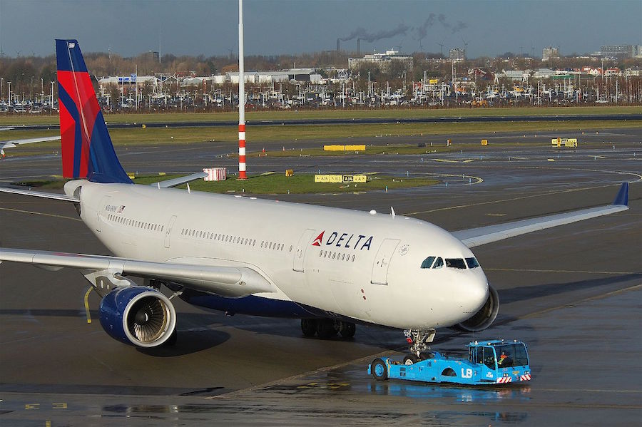 AirlineGeeks's tweet photo. Delta’s N861NW (ship 3361) experienced three engine related issues within the span of one week. More: https://t.co/PidURlXKfm https://t.co/dkjj4FDnb7