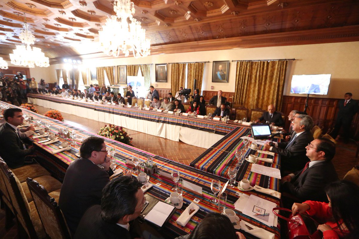 Compartimos el #ConversatorioDeMedios con el Presidente <a href="/Lenin/">Lenín Moreno</a> Moreno » bit.ly/2qz6ck0