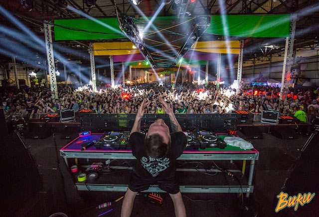 ColoradoConcert's tweet photo. This Thursday come see @bukudatdude &amp; @freddytoddmusic w/@FromTheV0id &amp; Notorious Conduct at @YourMomsHouseCO! 

#RedRocks #AfterParty https://t.co/bXVpuzmrJf
