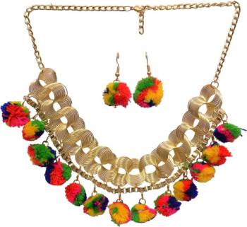 JoyofDressing's tweet photo. Follow the Pom Pom Style - Pom Pom Accessories all Under Rs 499 #Joyofdressing #PomPom #wonderwoman 
https://t.co/brWq63TgCf https://t.co/Tpr2JOGBzY