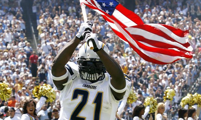 .@LT_21 offers poignant Memorial Day reflection.  READ: chargers.com/news/2017/05/2… https://t.co/hwZe8qREyX