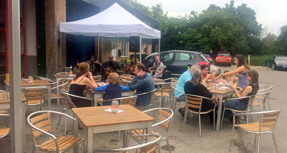 Great day <a href="/BrewBoardUK/">BrewBoard</a>. Sold out of paella and the churros went down a treat.Thanks for having us. #beer #cambridge