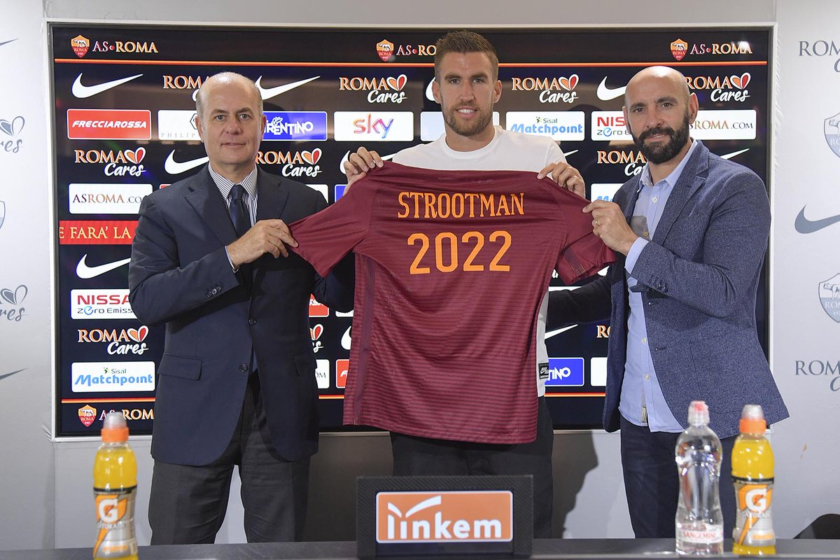 Kevin_strootman's tweet photo. Today I extended my contract with @OfficialASRoma for 5 more years.
This makes me so proud and happy. After 4 years of ups and downs... 1/2 https://t.co/N3dArKdLrC