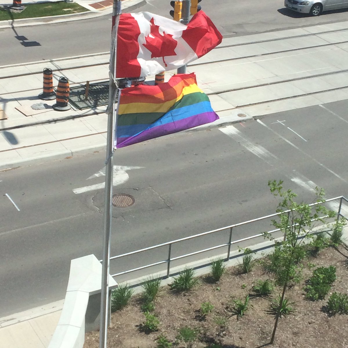 kciswiftradio's tweet photo. Happy Pride Week!!🇨🇦❤💛💚💙💜 @ONEKCI https://t.co/074TmNvEkU