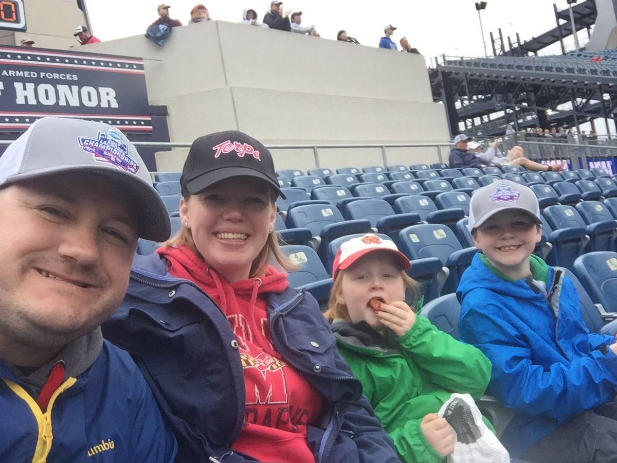 cmhertel10's tweet photo. Let's go @TerpsMLax π’ @GilletteStadium @NCAA_Lax #NCAALAX #36thBday. #MemorialDay17 Thank you π―πΊπΈ https://t.co/xDtG5Fm8jK