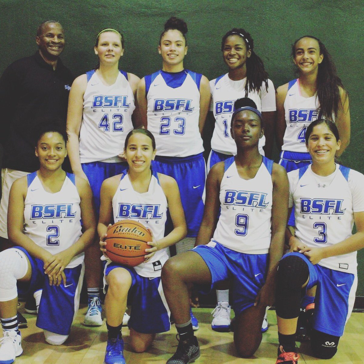 Coach_Joel_Vega's tweet photo. BSFL 2021 Royal ramping up for July. Solid performance this Memorial Day weekend. #BSFLStrong https://t.co/nNmviv9U9S