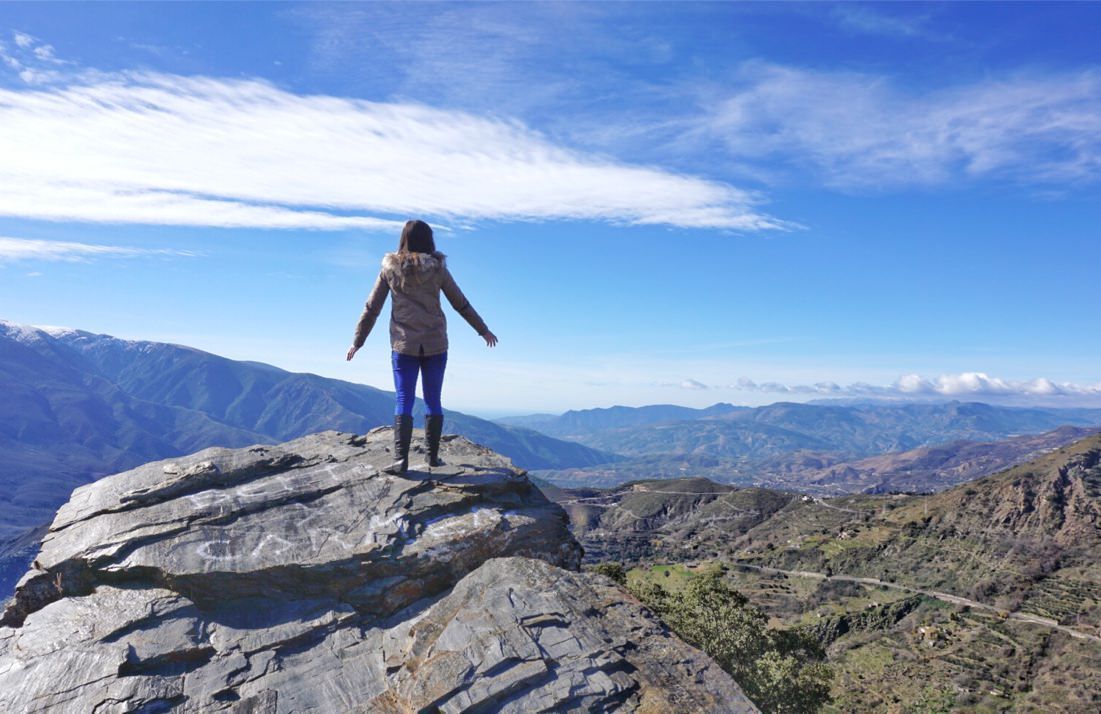 migratingmiss's tweet photo. 9 Reasons Why Moving Abroad Solo Could Be Your Best Decision Yet #expat #solotravel #travel #travelblogger  https://t.co/IlEc2WFKFE https://t.co/7rGGt5wHXs
