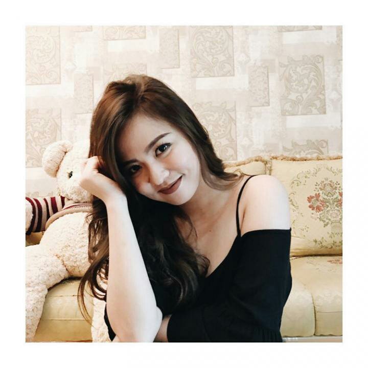 rrizky02's tweet photo. OMG! You have to see this. #BIGOLIVE > 💐.  
https://t.co/cnvUEtmxWy https://t.co/a0sV32noLw