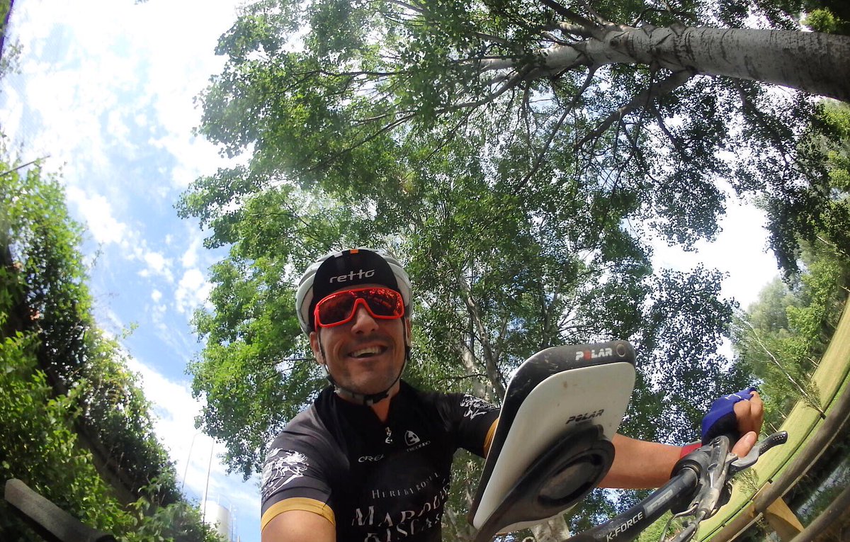 Irontriax's tweet photo. Arranco última semana dura antes de @transpyr con muy buenas sensaciones, mucha fuerza y mucho flow!
Thanks @jordicheca 👌
12 days to go... 💪 https://t.co/imIMWDuTWL