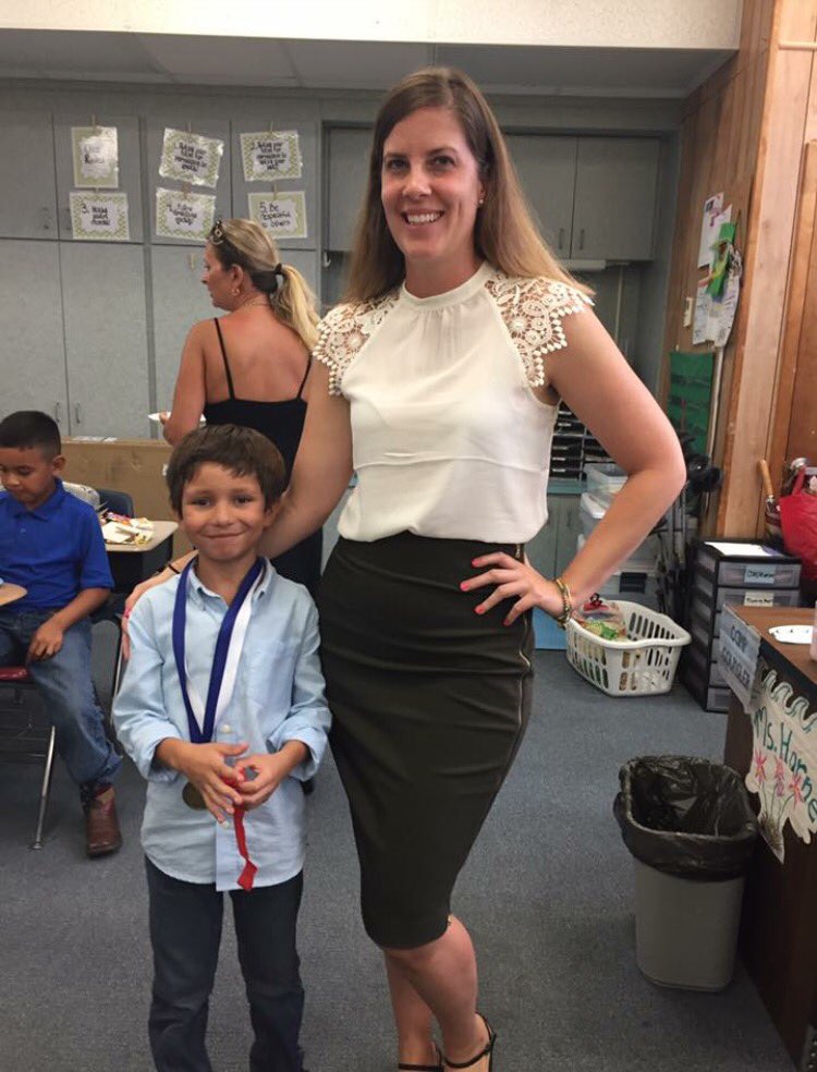 EChiu1226's tweet photo. Woke up today missing my babies 🙁hope they're all enjoying their first day of summer break #MsHornesDolphins https://t.co/aGqXneAbMG