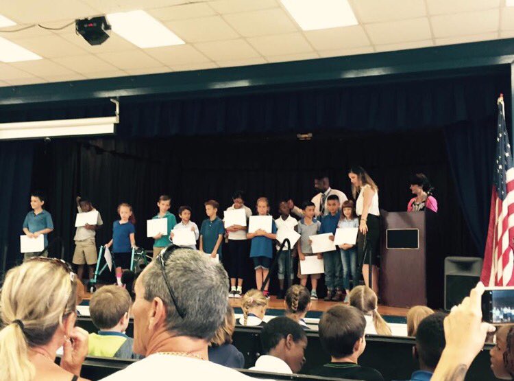 EChiu1226's tweet photo. Woke up today missing my babies 🙁hope they're all enjoying their first day of summer break #MsHornesDolphins https://t.co/aGqXneAbMG