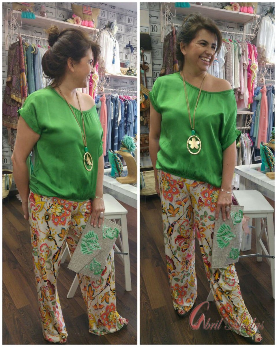 abril_modas's tweet photo. Chicas, ¿Qué os parece este #outfit para la antesala de la temporada #Estival? ¡Comentad!😘😘
#Outfit #TiendaRopaSevilla #AbrilModas #Verano https://t.co/zEpLXzNl8f