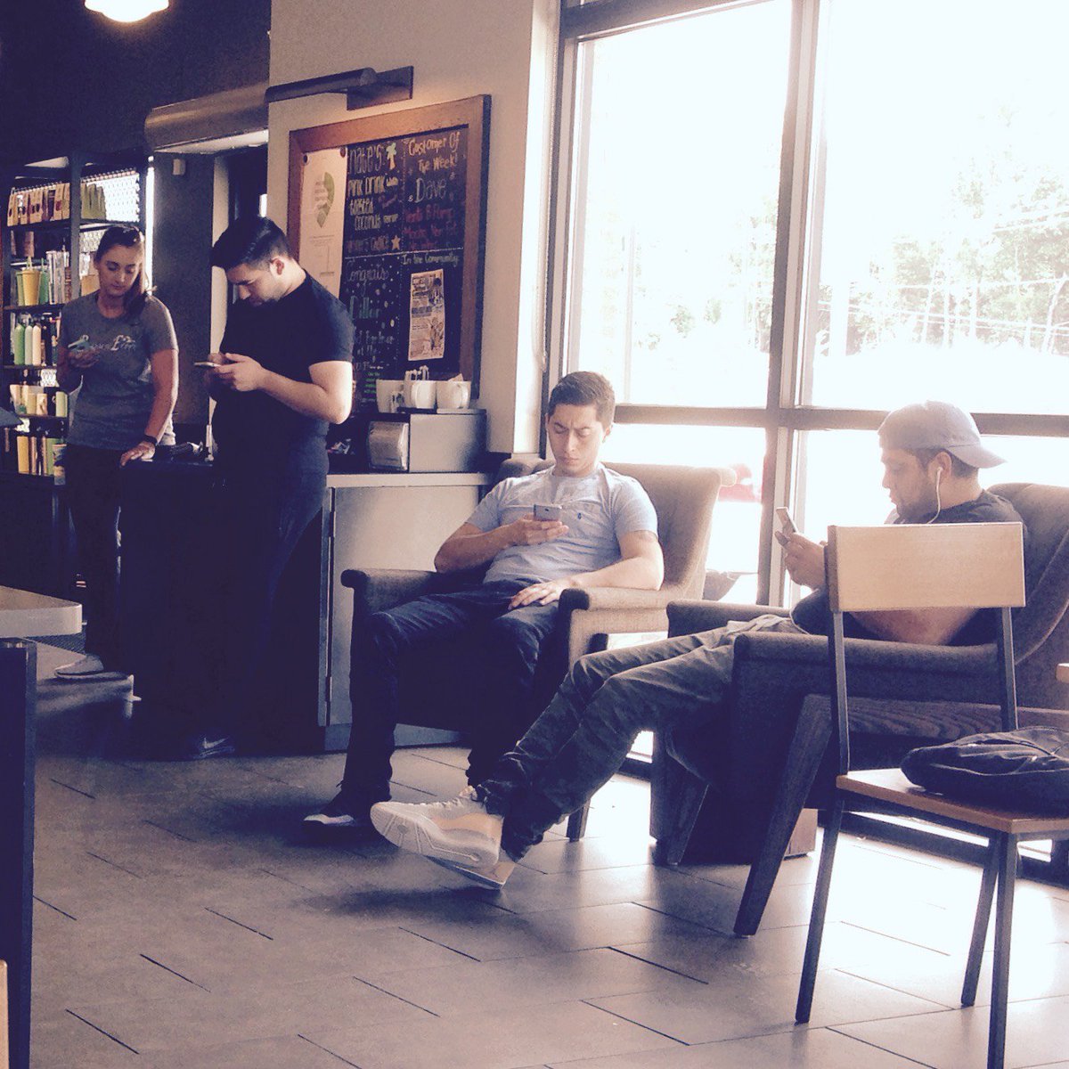 nickz's tweet photo. "Let's go get coffee and hang out" [148/365] #NZ365Project https://t.co/8TYPjfLd1U