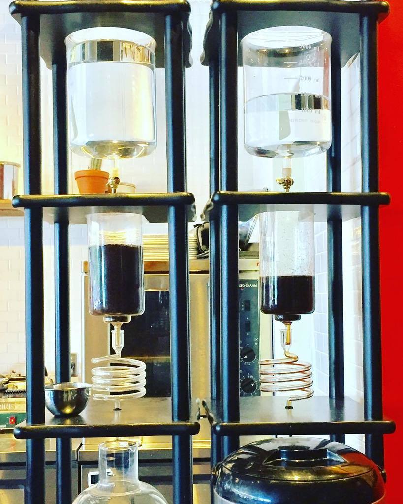 joellemichelle's tweet image. Moving forward using all my breath. Making love to you was never second best.  #firstbest @secondbestcoffee .
.
.
.
 #kcplates #eatlocalkc …