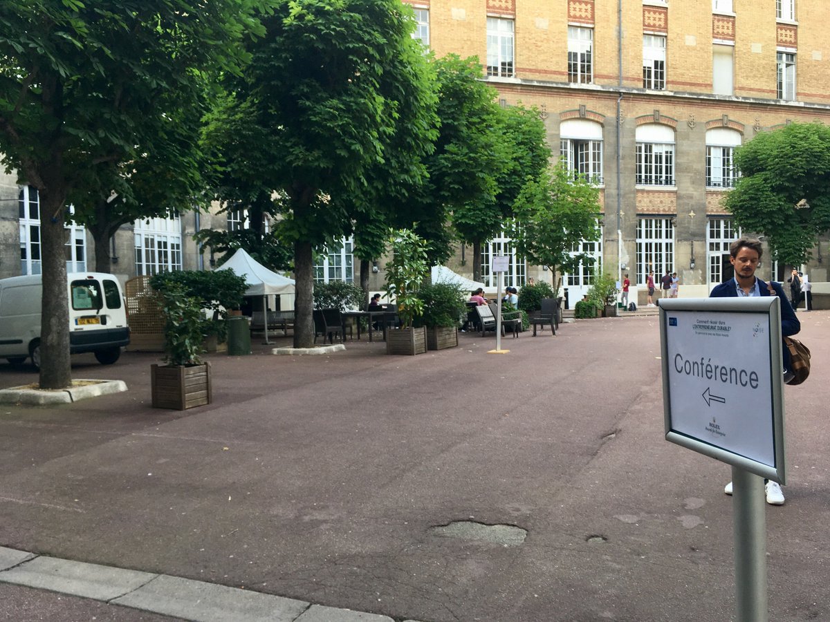 letsbenoisy's tweet photo. 🙋🙋🏾 Venez nombreux @ESCPeurope pour notre conférence "Comment réussir dans l'#entrepreneuriatdurable?"🌍 #RolexAwards►https://t.co/24WBwvjsuL https://t.co/x71UMKr21w