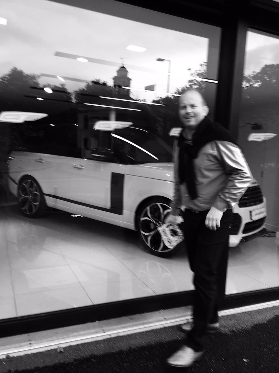 JoshooaahWeb's tweet photo. @StuartBroad8 picking out his new motor. Reckons you got one on order? #newwhip https://t.co/4ciiqzqWTd