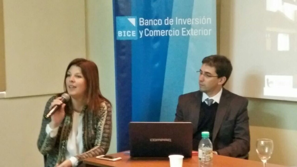 zfbbcr's tweet photo. #LaboratorioPyMex Comenzamos la segunda parte de la jornada con @RosioAntinori @Plamarelle y @MariaMarinsalta
#BahiaBlanca
#Comex https://t.co/11pV9XgmPL