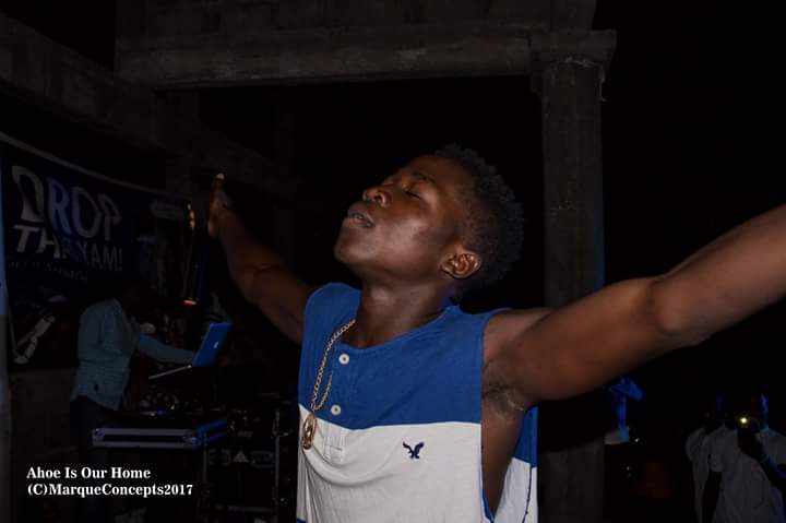 Geeice2's tweet photo. Why worry? Natin late my brother!
Hope n pray fi God
#emogbor
#eyeredfamily
#vimnAtion https://t.co/hFR4g09i5x