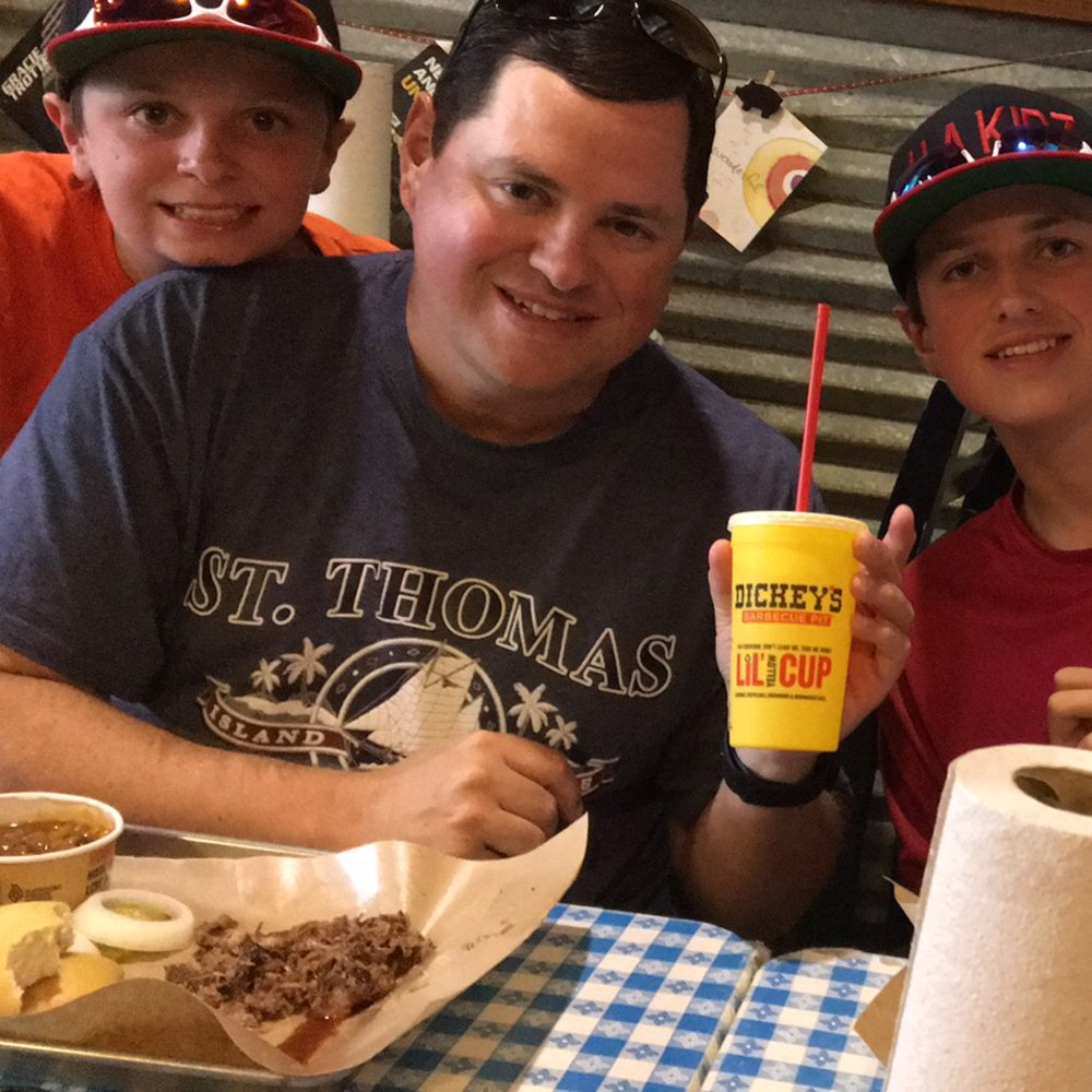 Our new favorite BBQ joint! <a href="/Dickeys/">Dickeys Barbecue Pit</a> <a href="/getStealz/">cwk</a>