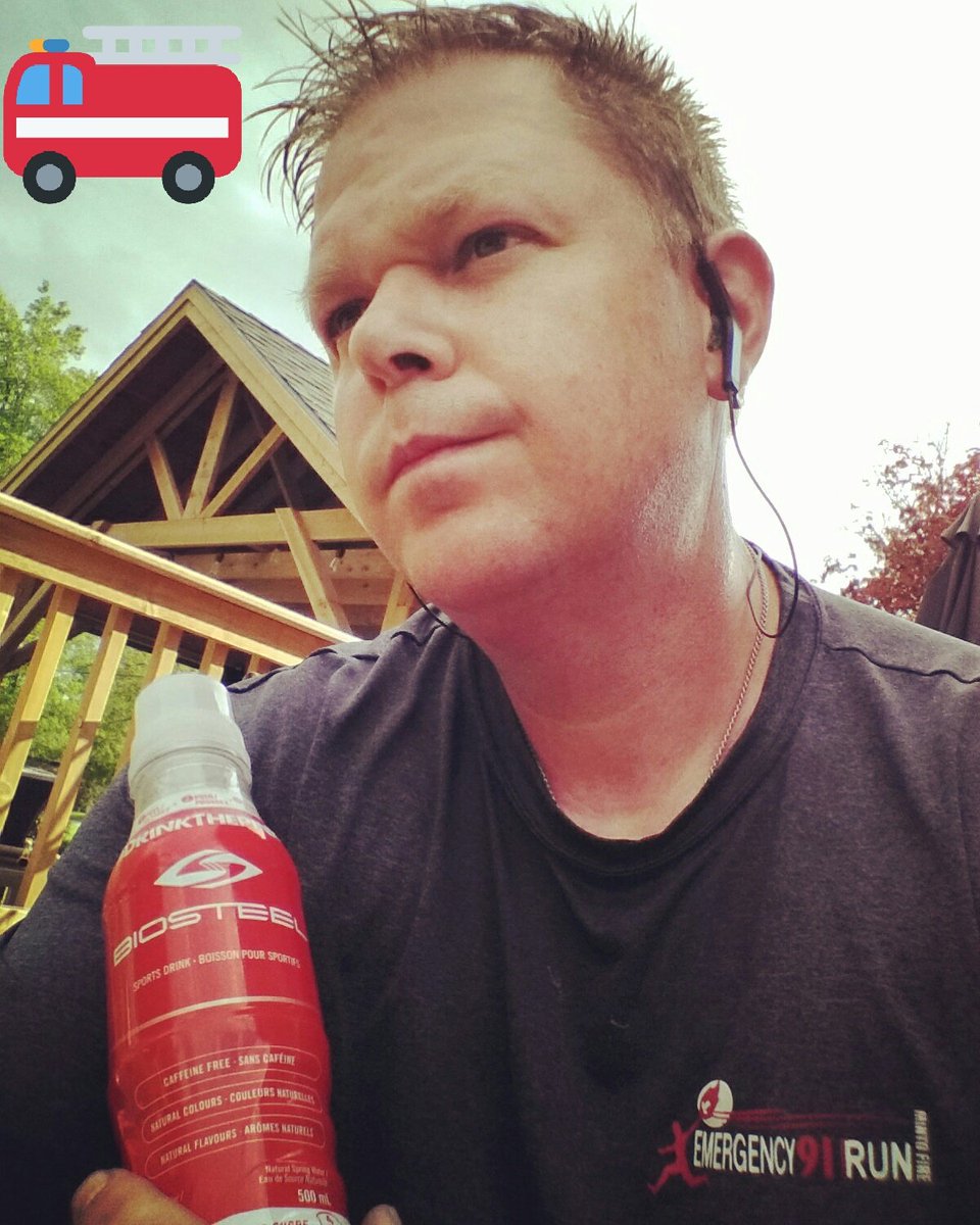 ChiefEddie815's tweet photo. First full 5k training run for @mintofiredept Emergency #91Run 27:01  #justgetitdone #DrinkThePink https://t.co/yF1ZHqVg0I
