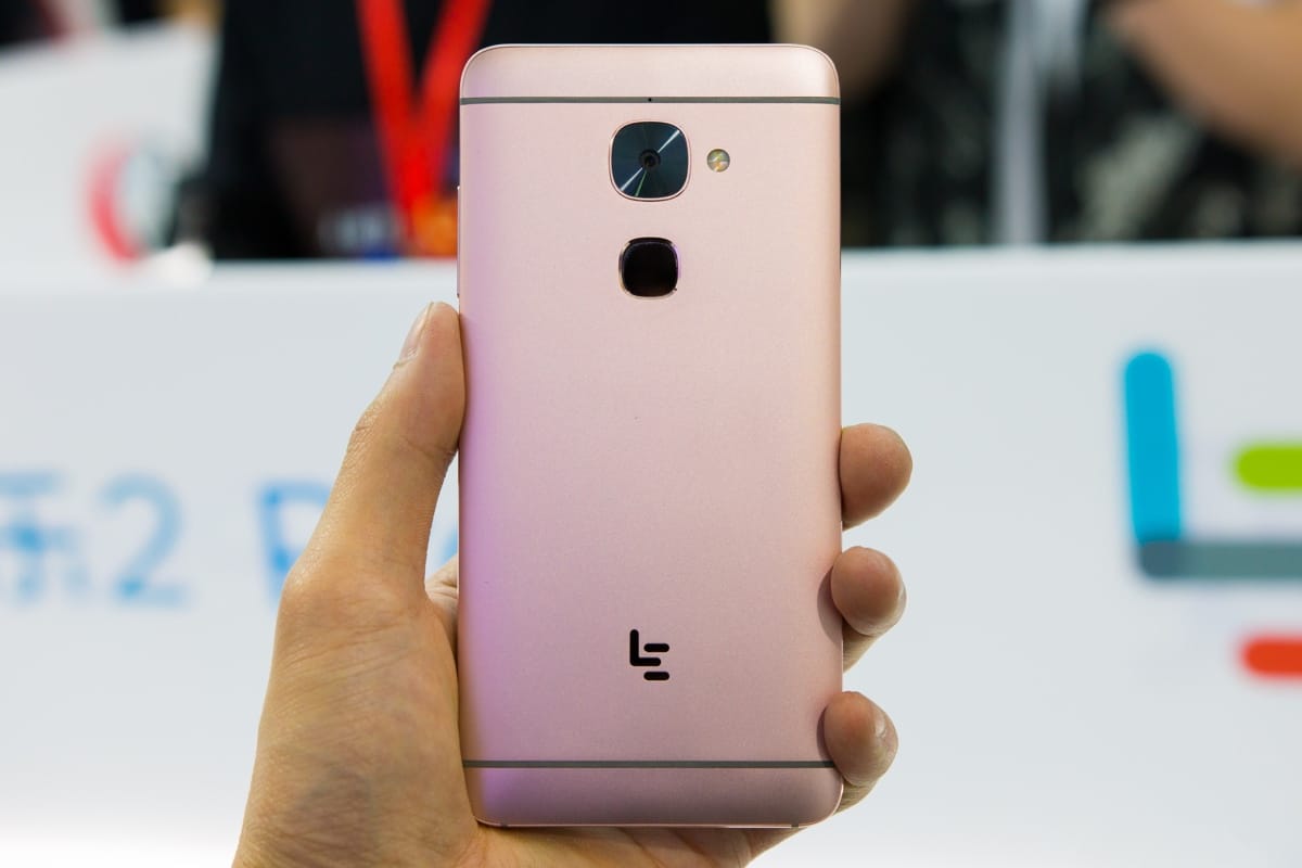 AKKet_com's tweet photo. #LeEco Le Pro3 начали распродавать по смешной цене
https://t.co/fe4yQV6xcb
#LePro3 #Смартфоны https://t.co/rYyAGdDhHX