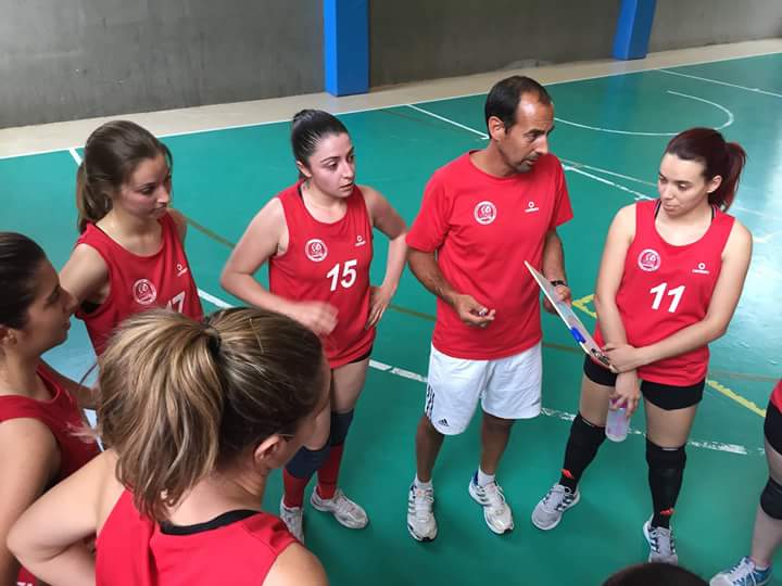 ClubVoleibolZGZ's tweet photo. El @ClubVoleibolZGZ Senior B logra el título de la liga Juvenil Provincial femenino tras conseguir una gran temporada. ¡Enhorabuena chicas! https://t.co/iBGHmbD6e5