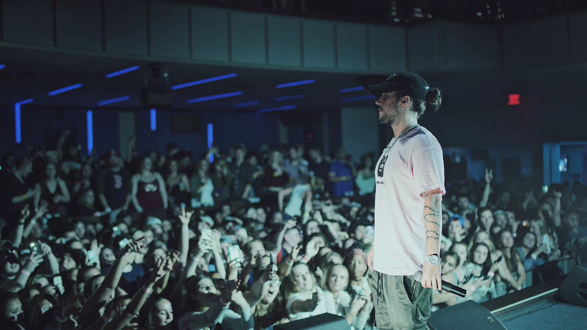 russdiemon's tweet photo. Keep it 103 tho https://t.co/Hy73cYq683