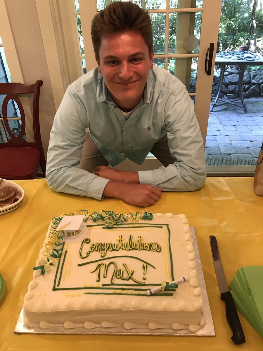 GoDucksKG's tweet photo. Sad but Excited 4 @max_graves early graduation from Univ of Oregon. Party tonight, off to Phoenix tomorrow #DuckGrad https://t.co/B1UyPo1CEZ