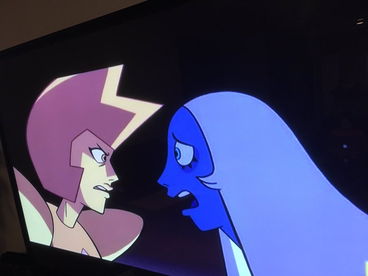 WatermelonIsle's tweet photo. Homeworld court deliberations.  #StevenUniverse https://t.co/EJxVUAvgTw