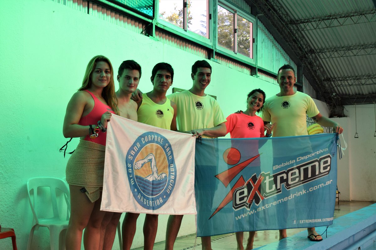 MSCSNatacion's tweet photo. FELICITACIONES EQUIPO!
Gracias @extremedrink1 por acompañarnos SIEMPRE!
#PostaAmericana #CarreraDeRelevos #Natación #Swim #Swimming #NADAR. https://t.co/5uBkiQpxM5