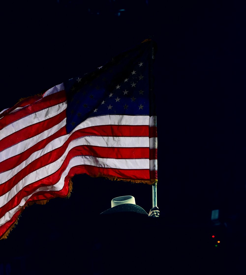 THANK YOU to all the men and women currently serving in our military, and those who offered their lives for our freedoms. #MemorialDay17