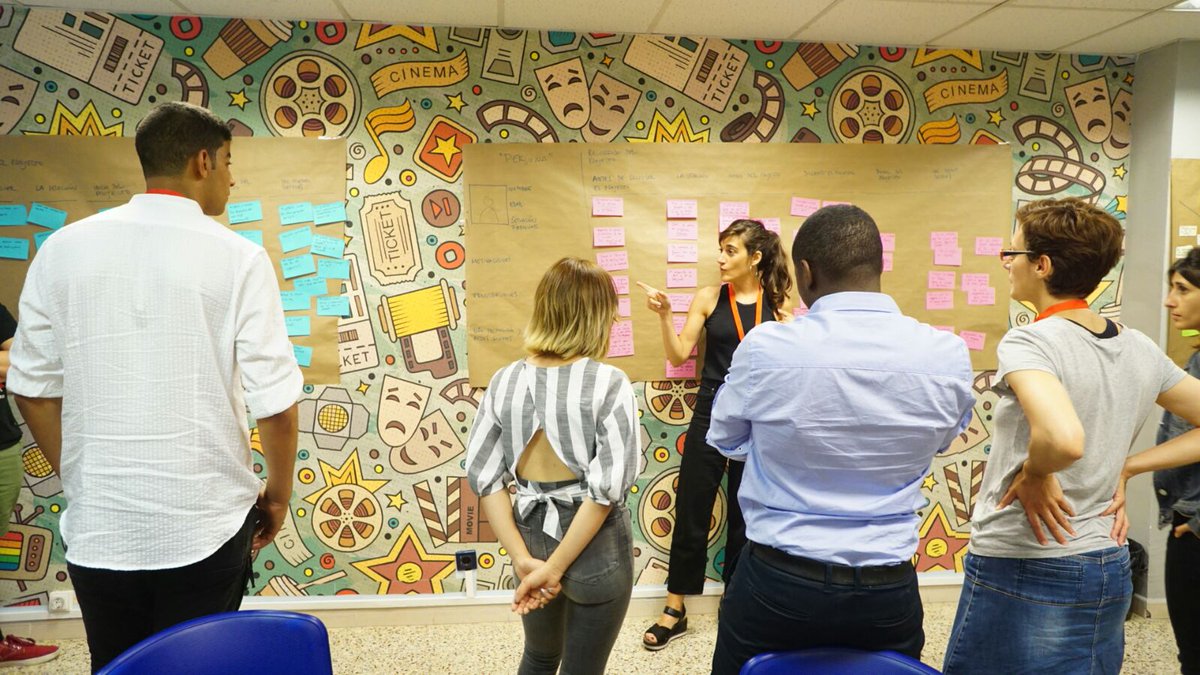 BetMatoses's tweet photo. Gran tarde con los jóvenes de @fundacionexit dando forma a un nuevo proyecto. #AlumniExit https://t.co/TWfKSDamKq