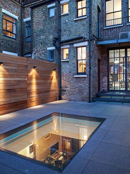ArcoSWD's tweet photo. Walk on glass. #architecture #solutions https://t.co/K7Zv5Fl20Z