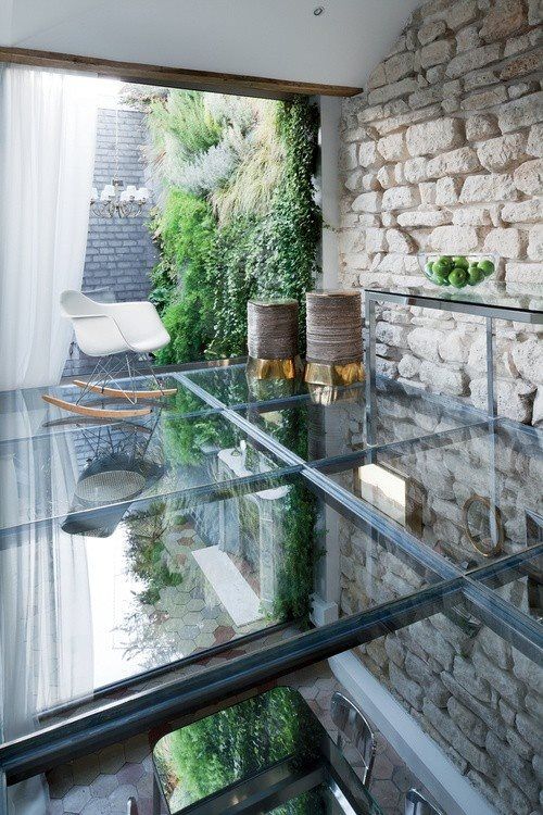 ArcoSWD's tweet photo. Walk on glass. #flooring #solutions https://t.co/e0J7mbsvl5