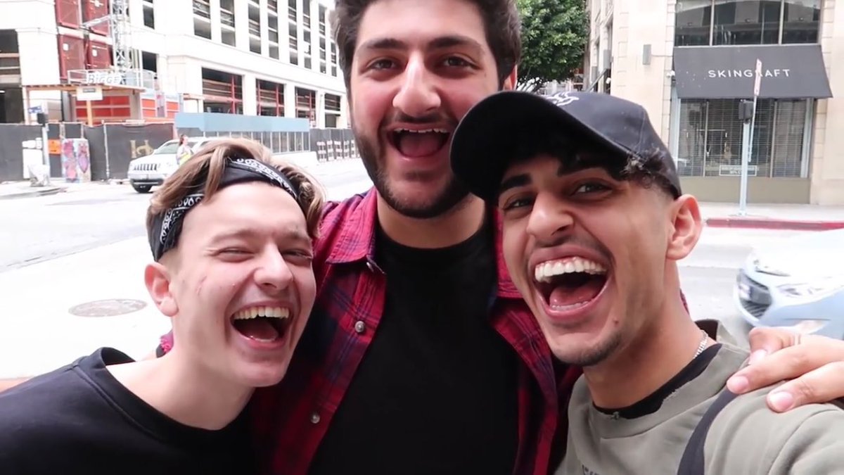 FaZeBlaze's tweet image. Happy Birthday to the man himself @FaZe_Rain. Never met a happier, nicer dude in my life. Seriously one the very best 🙌🏻 Happy 21st homie