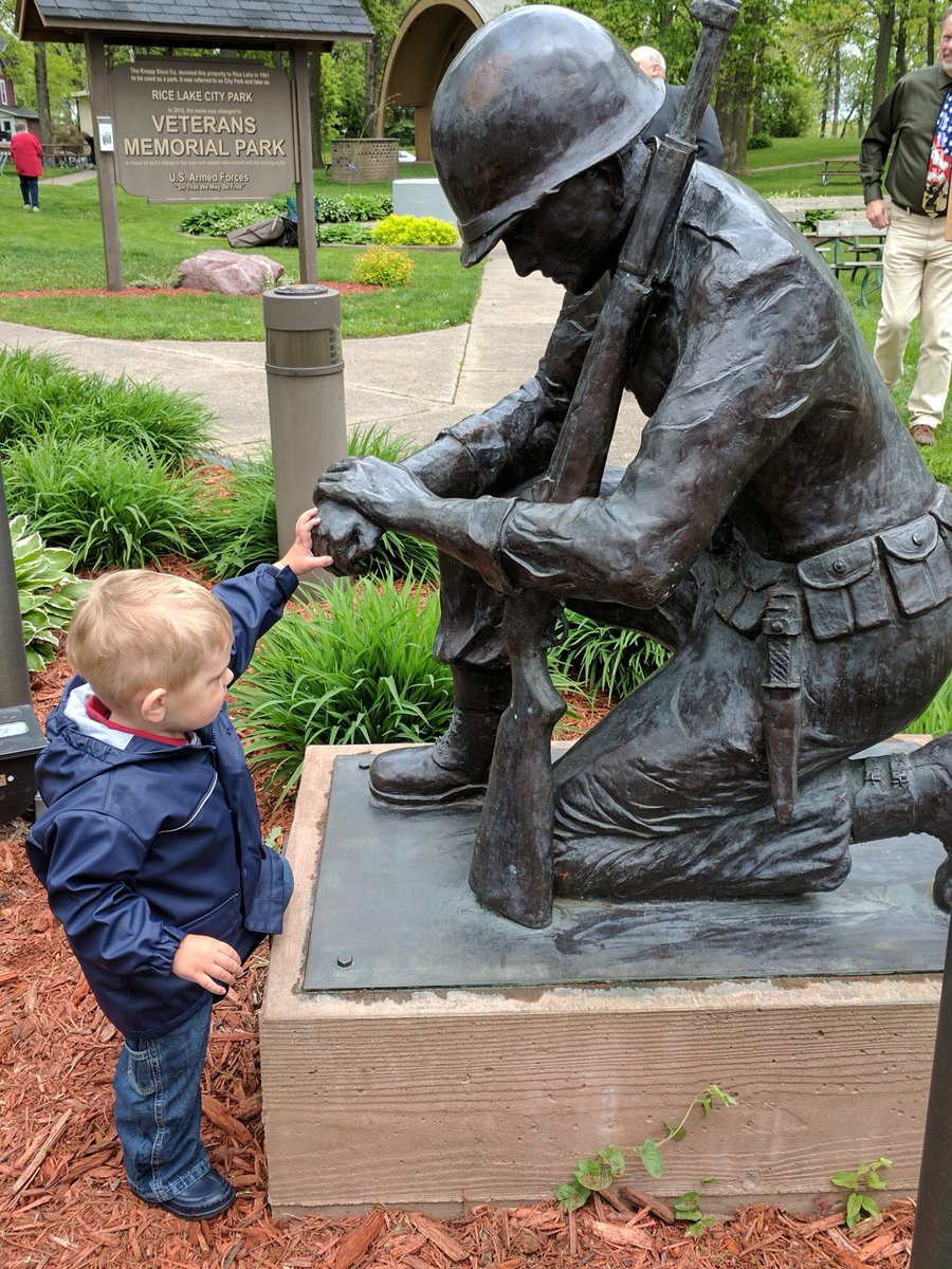 SenRonJohnson's tweet image. Veterans Park in Rice Lake today #MemorialDay17
