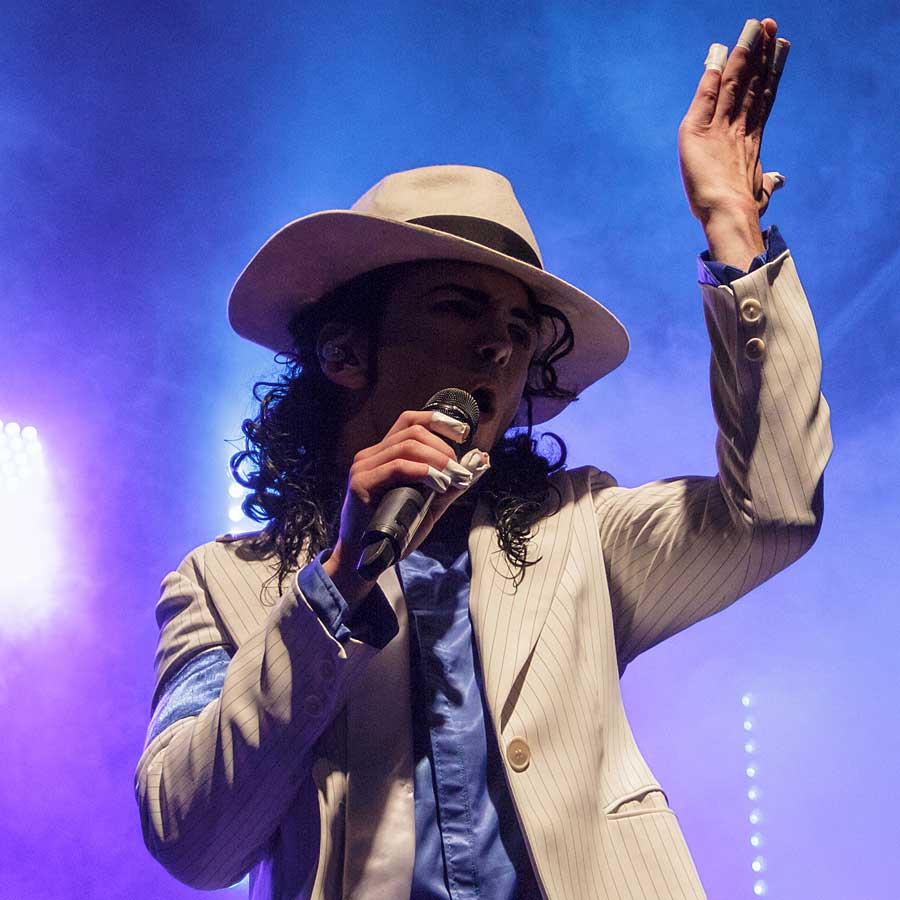mjukjacksonlive's tweet photo. Don't miss the incredibly talented Ben this Friday at Eastbourne Winter Gardens. Still time to get yourself a ticket https://t.co/OsGLrhVLB9 https://t.co/RiA9VwK7s2