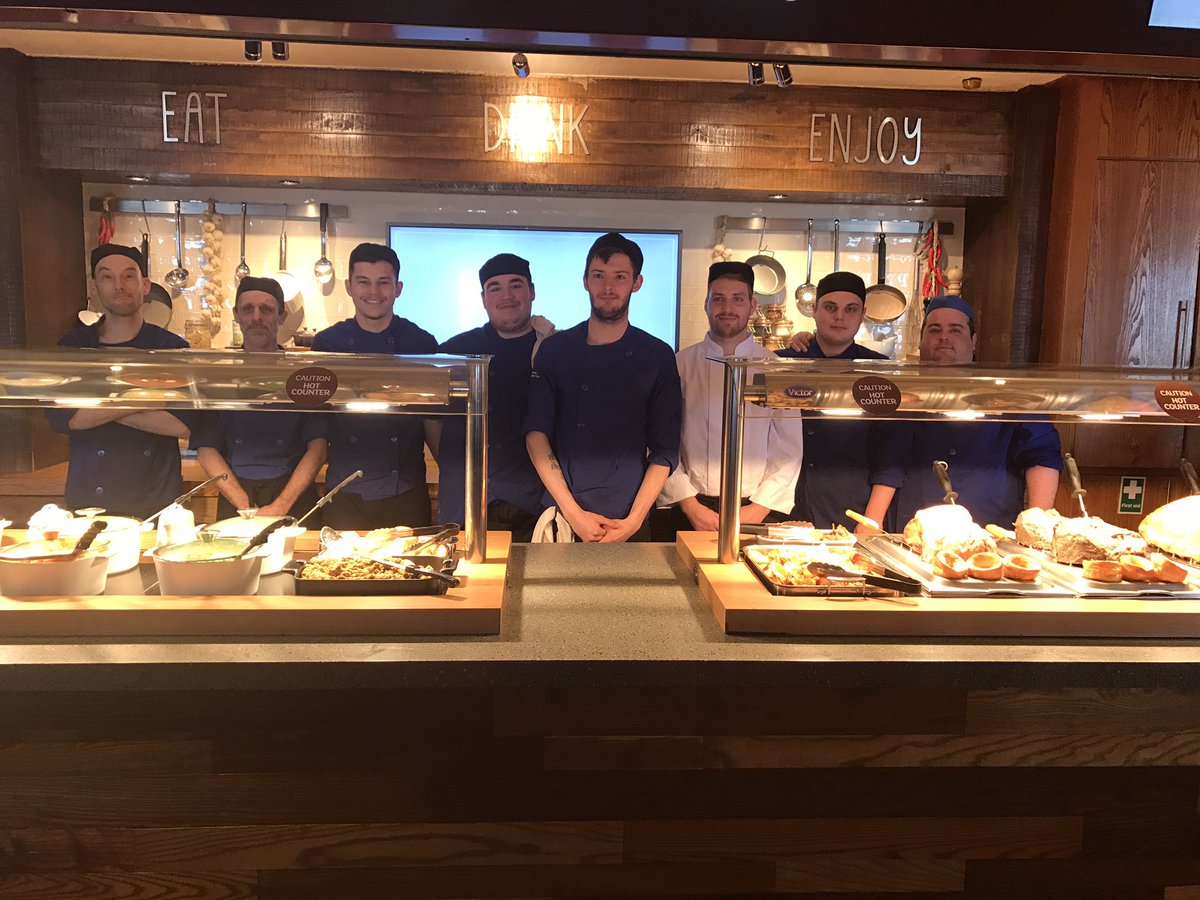 Couldn't be more proud of the promenade team! Thank you all for making a very busy weekend a joy to work #funinthesun @awood_01 <a href="/PromenadeBf/">Promenade BF</a>