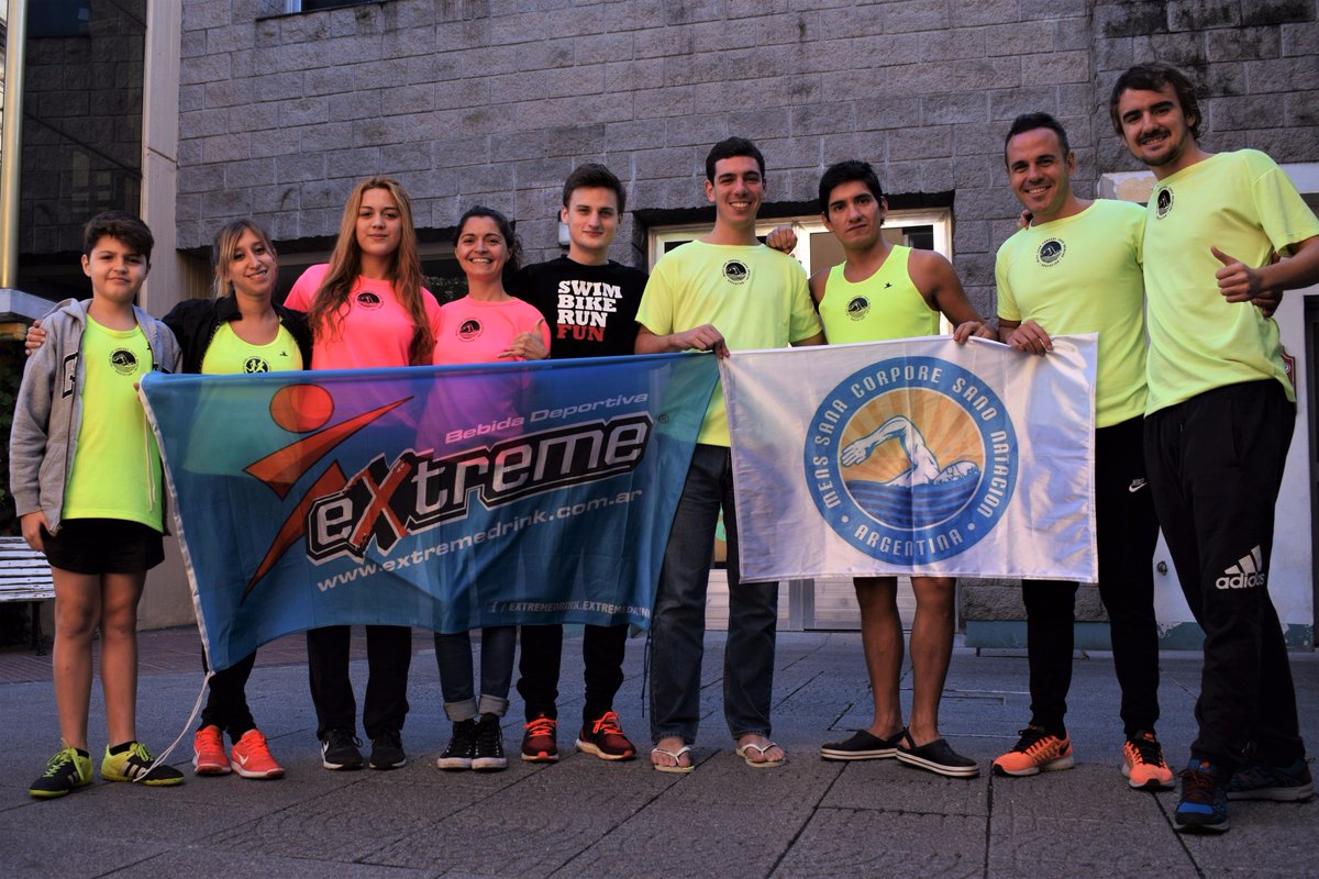 MSCSNatacion's tweet photo. FELICITACIONES EQUIPO! Gracias @extremedrink1
#PostaAmericana #CarreraDeRelevos #Natación #Swim #Swimming #NADAR #MSCSNatación #Triatletas https://t.co/aube38eEsT