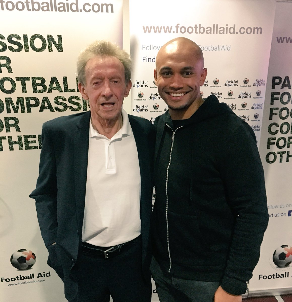 DanielWebber81's tweet photo. Good playing today at Old Trafford with @FootballAid...Doing good charity work with @MU_Foundation. Great to see the legend Denis Law! ❤️⚽️ https://t.co/cuhnfZR7rH