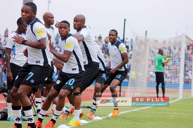 90PlusFootballB's tweet photo. The men's national senior team, the Zebras have safely arrived in Morocco for their camp despite 4 players and 2 officials remaining behind. https://t.co/gNi8YgEngX