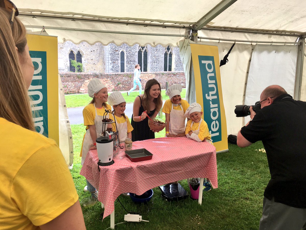 marthacollison's tweet photo. Fab weekend at @BigChurchDayOut representing @Tearfund - and look who I bumped into! Lovely to catch up with @bakedbybenji #LetsBeatHunger https://t.co/ucZ4QWMvmz