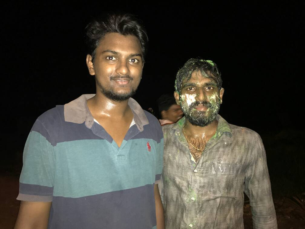 Anirudh_chow7's tweet photo. happie birthdae ra #RawBoy🍺🍻🎂...#bestie....#loverBoy...#Girlchaser....#ammailu manshanti hanikaram😂😋.....#hav a gr8 lyf ahead ra SURYA https://t.co/DyfZde0vqQ