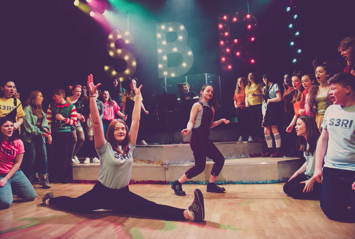 Da ni'n perfformio 2 gynhyrchiad gwahanol yn yr ŵyl eleni / Performing 2 different productions at August's <a href="/RawFfest/">RawFfest</a> rawffest.wales