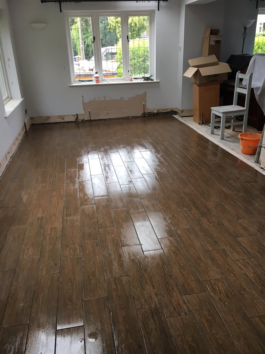 NWTilers's tweet photo. Tiled floor coming along nicely in Appleton thorn.
07917700889 for all your tiling needs#northwesttilers https://t.co/e1ceAmAYx7