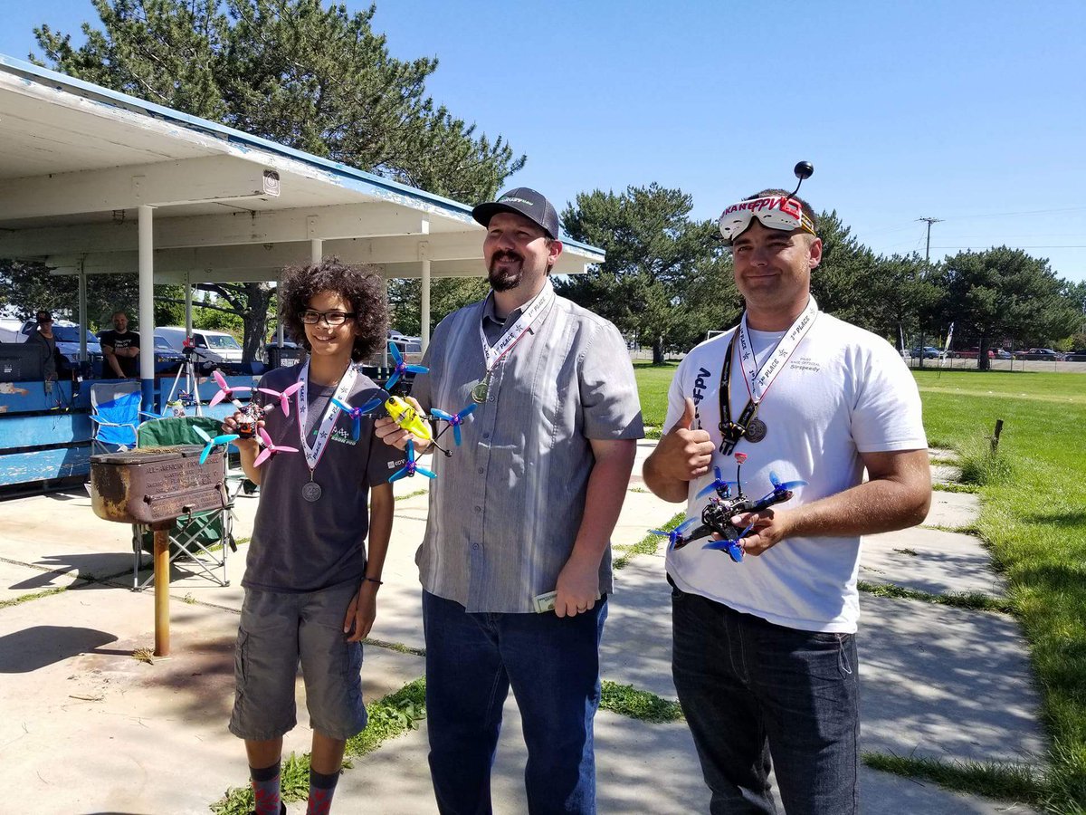 Thrust_UAV's tweet photo. #BoiseFPV 5A Regional qualifyer!
1st-Chris 'Hazak' Haskins
2nd- Sorrell 'Zero' Miller
3rd- Gerald Dale
Awesome seeing the #MegaDoomer grab 1 https://t.co/aXQHbbUW2n