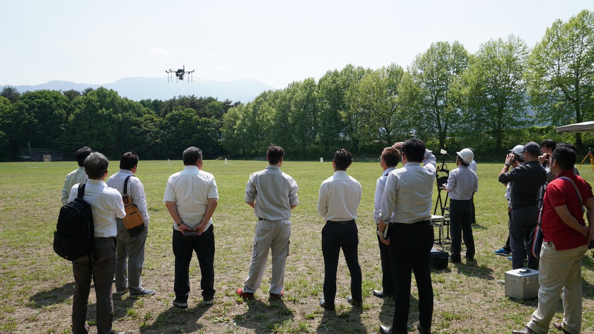 YellowScan's tweet photo. Great first day @YellowScan  workshop in Japan with Mirukuru and @ace1sd  showcasing  #LiveStation and Pr. Katoh research #ShinshuUniversity https://t.co/MznXMttp9v