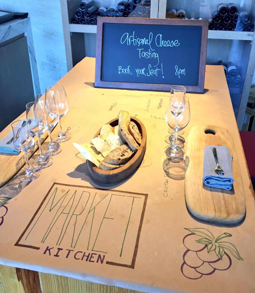 21Chefs's tweet photo. Una gran opción si andan en #SantaFe #CDMX es @MarketKitchenDf @ParkPlazaMex Quesos, ibéricos, cervezas artesanales https://t.co/yGzno4BCSt